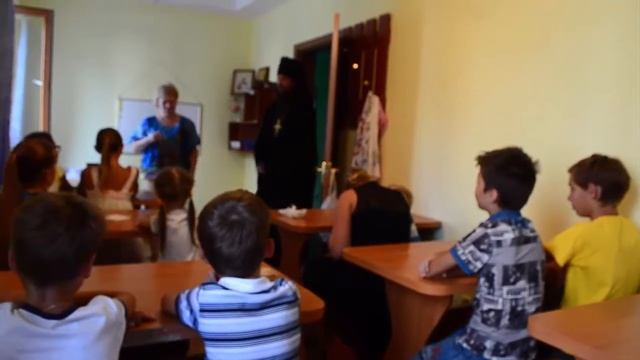 Детская Воскресная школа на подворье мужского монастыря святых Косьмы и Дамиана смотреть онлайн