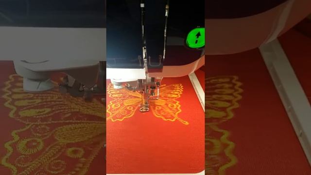 Вышивка на швейно-вышивальной машине Brother inov-is 7 смотреть онлайн