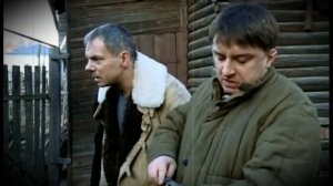 Десантник режет свинью