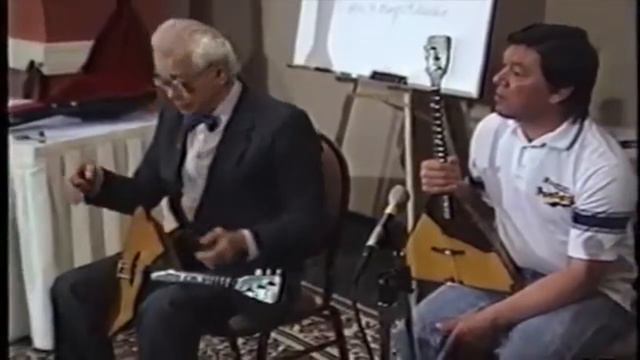 Balalaika Master Class - Dr. Pavel Necheporenko - Part 5: Double Pizzicato смотреть онлайн