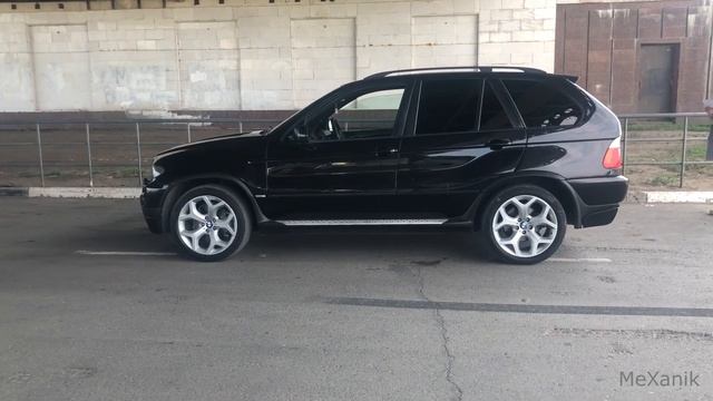 Блондинка рулит. BMW X5 E53. Легендарный Бумер. БМВ Е53 4,8is 360 л/с. Бумер. смотреть онлайн