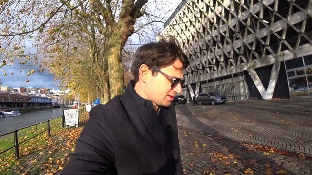 The Differences Between Russia, And The UK ????