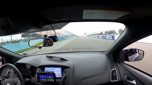 Ford Focus ST chasing RS @ SCDA trackday Watkins Glen 5/3/21 смотреть онлайн