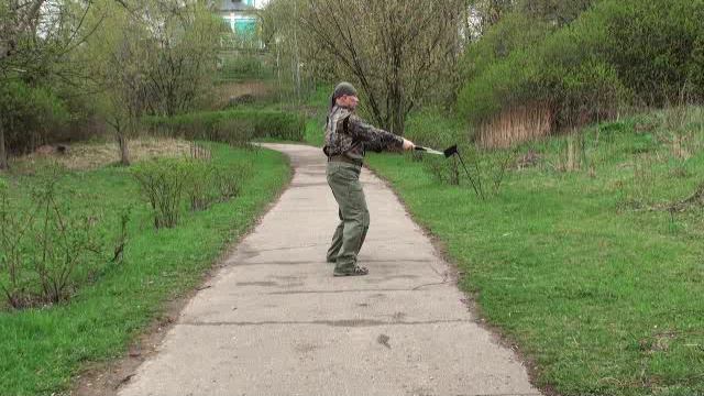 KYOKUSHIN KATA: SUSHIHO WITH COMBAT SHOVEL