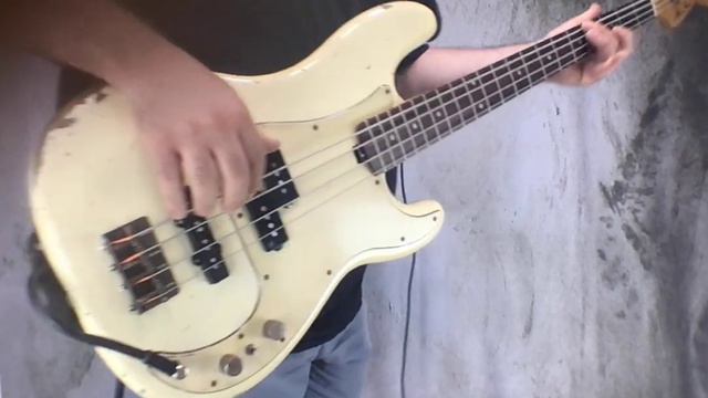 PJ Special Bass aged "Vintage White" by Alnus Bass 2023 смотреть онлайн