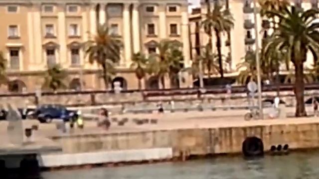 Port Vell Barcelona Набережная смотреть онлайн