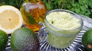 Нежная паста из авокадо. Вкусная намазка из авокадо.
