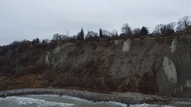 DJI mini 2 SE (Scarborough Bluffs) смотреть онлайн