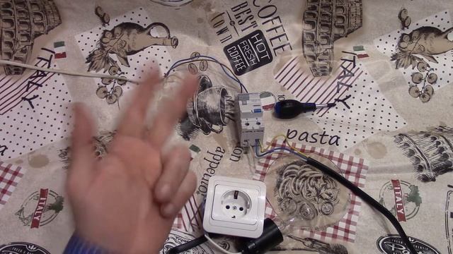 Как проверить розетку с заземлением . смотреть онлайн