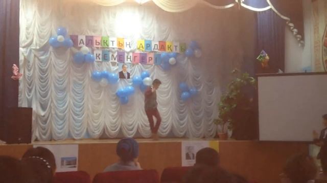 Танцы ногами!Часть2. смотреть онлайн