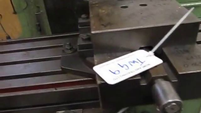Varnamo FV-2KM vertical milling machine, 3 Axis DRO смотреть онлайн
