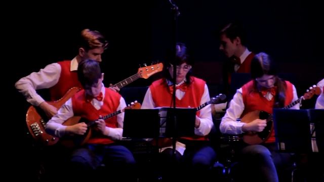 Оркестр русских народных инструментов старших классов - Русская народная песня «Пошла Дуня за водой смотреть онлайн