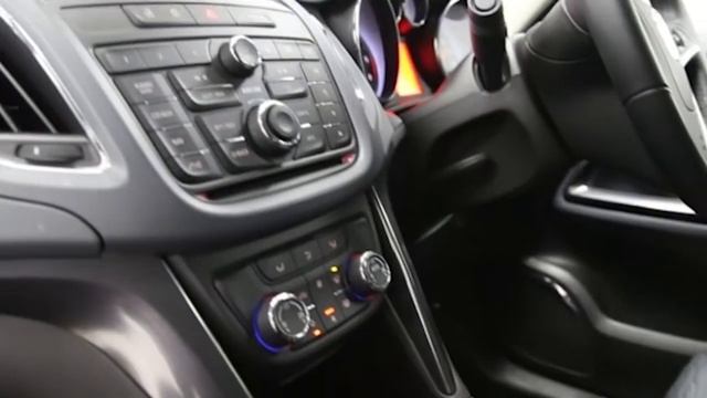 BN12NNE Vauxhall Zafira смотреть онлайн