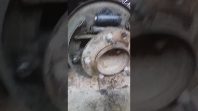 Как снять тормозной барабан с ваз 2121 смотреть онлайн