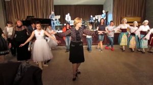 Правильное исполнение реверанса