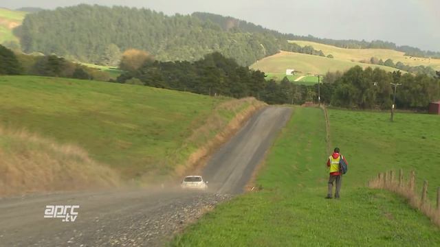 APRC16 NZL Mike Young endIV &Podium смотреть онлайн
