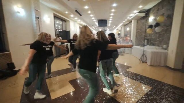 Выпускной гимназия 73 2022 год смотреть онлайн