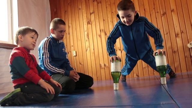 Интересные отжимания. Иван и Дима. смотреть онлайн