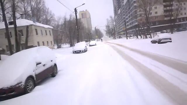 22.04.2018г, утро 6ч40мин.,КИРОВ ЗАМЕЛО СНЕГОПАДОМ !!! смотреть онлайн
