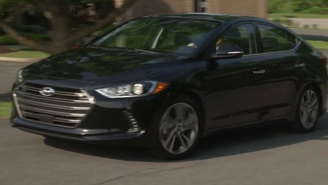 Hyundai Elantra 2017 Review | TestDriveNow