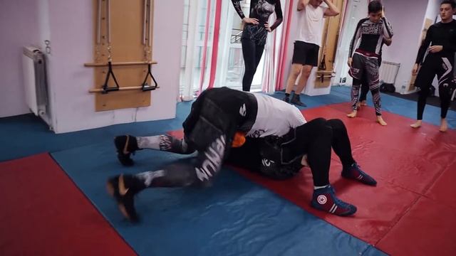 Фитнес-клуб "ALLIANCE" - Жигура,26 смотреть онлайн