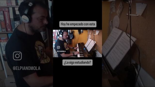 Intro Nightwish - While Your Lips Are Still Red (piano cover) смотреть онлайн
