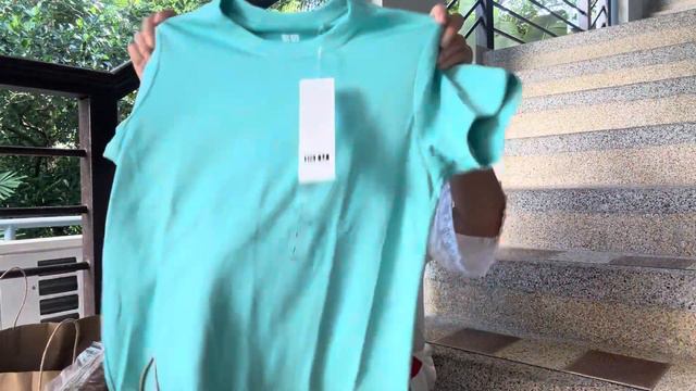 Мои покупки одежды в UNIQLO на Пхукете. ТЦ Central Festival. смотреть онлайн