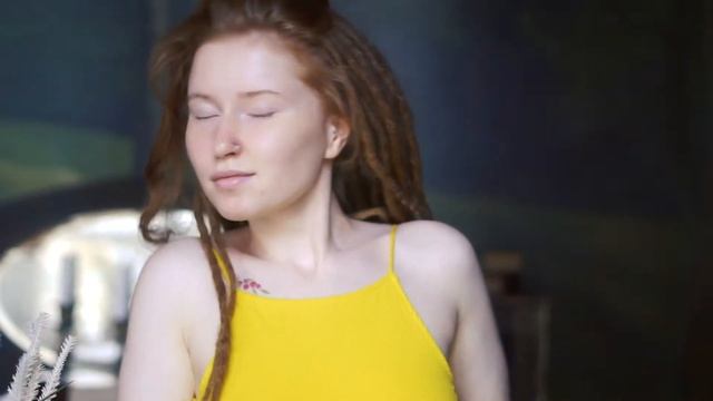 Девушка с дредами / Cinematic Video смотреть онлайн