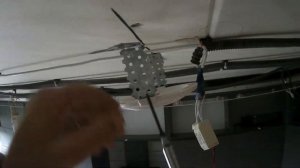 Установка освещения в натяжной потолок