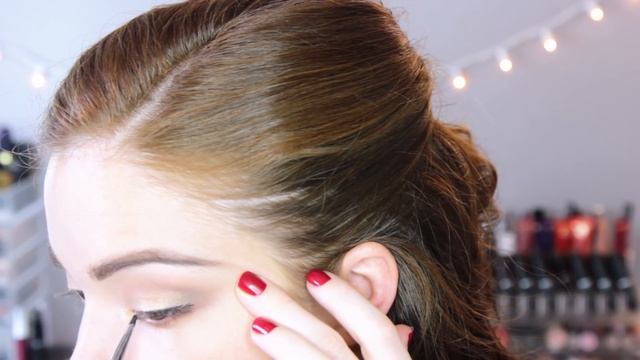 Classic Holiday Makeup Tutorial | 100% Drugstore Products! смотреть онлайн