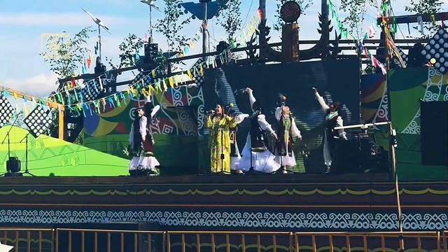 Туймаада ыhыаҕа 2018 ? Ысыах Туймаады 2018 ? Yhyakh 2018 (Yakutsk. Sakha Republic) смотреть онлайн