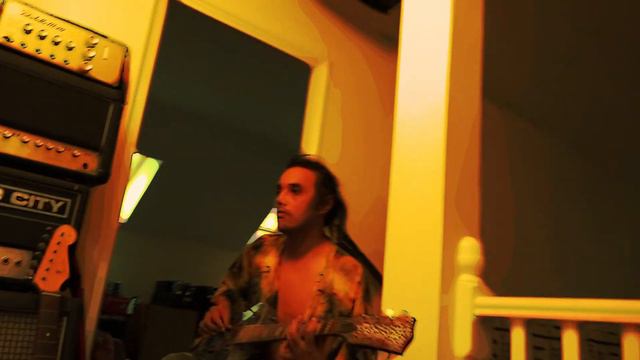 P Bee goddesS смотреть онлайн