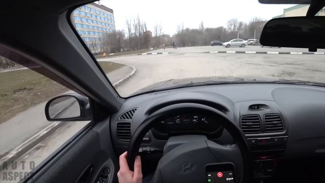 Hyundai Accent POV Test Drive смотреть онлайн