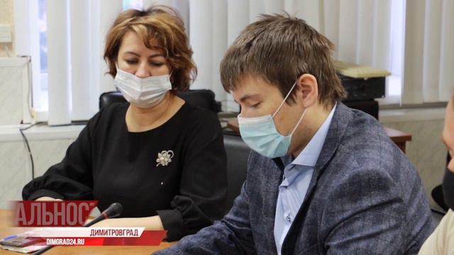 Ёлки и электричество. Повестка дня Димитровграда смотреть онлайн