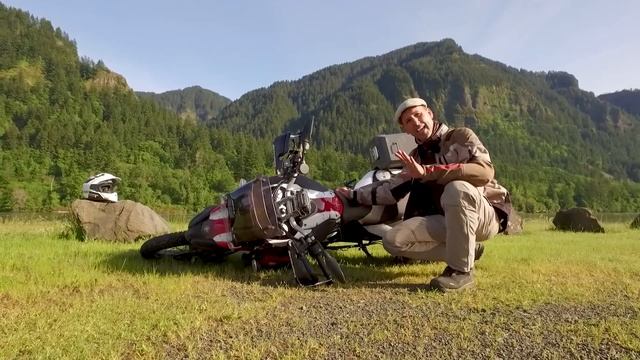 Три классных метода подъема мотоцикла, о которых вы уже не знаете! [Mototrek] смотреть онлайн