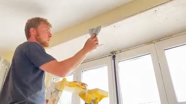 EP22 Plaster Disaster with @DoingItOurselvesOfficial at Chateau Lagorce смотреть онлайн