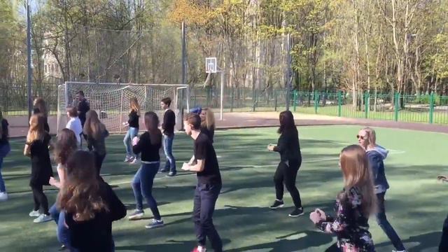 Выпускной 98 школа смотреть онлайн