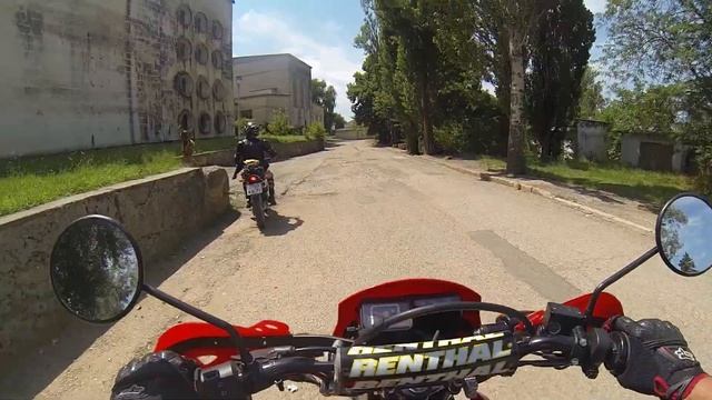 Honda Xr 125 эндуро Крым, в Научный и обратно смотреть онлайн