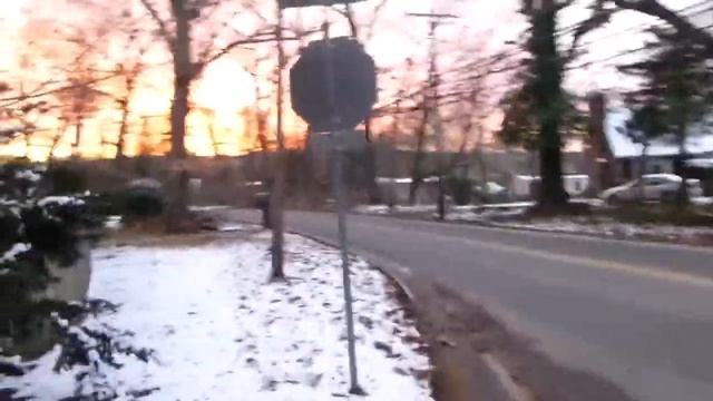 № 44 Прогулка по нашему району / Рождественские дома смотреть онлайн