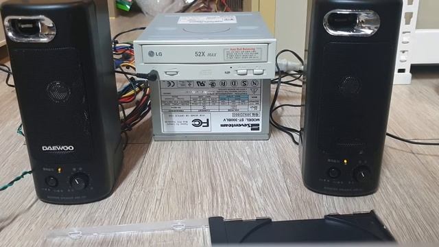 LG 52X MAX CD-ROM DRIVE CD PLAY TEST смотреть онлайн