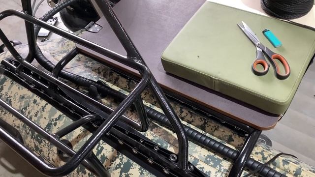 Шнуруем люверсы и прикольный рундучок смотреть онлайн