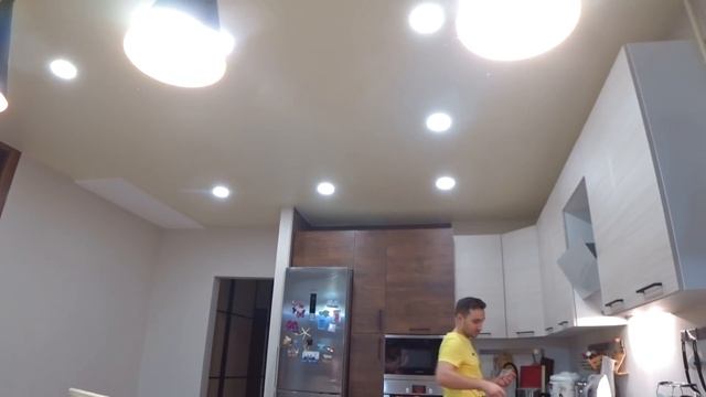 VLOG: БАРРИКАДИРУЕМСЯ В КВАРТИРЕ / 10 день САМОИЗОЛЯЦИИ!! 06.04.20 смотреть онлайн