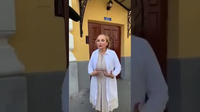 Доктор Мухина о ситуации с Бари Алибасовым после выписки смотреть онлайн