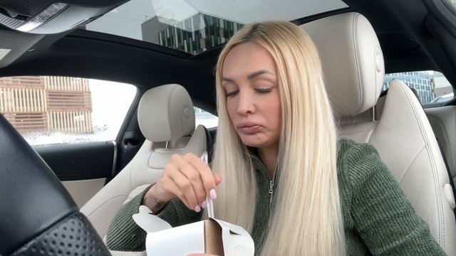 СКОРО МЕНЯЮ ЦВЕТ ВОЛОС. БОЮСЬ | Vicky life смотреть онлайн
