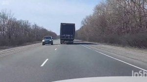 Осень встретит,на пороге октября,листопадом,листопадом....