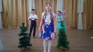 Инсценировка басни "Стрекоза и Муравей"