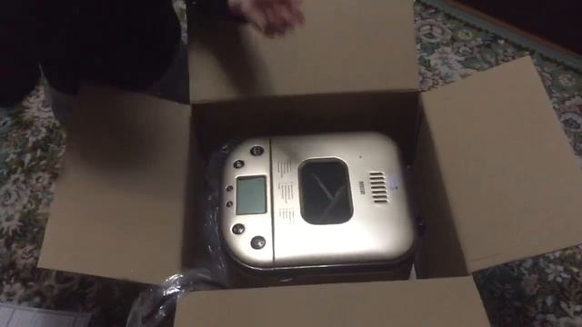 Распаковка - Хлебопечка Mystery MBM-1210