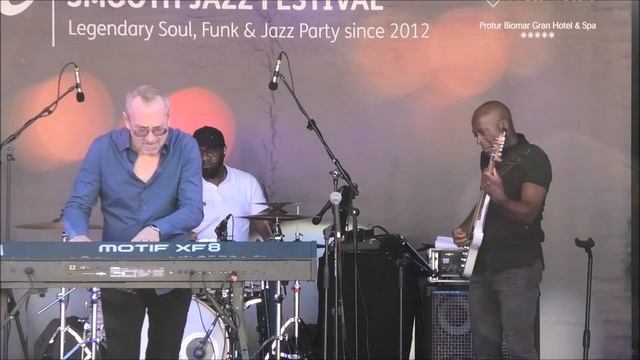 Lost In Love - Brian Simpson at 9. Mallorca Smooth Jazz Festival (2022) смотреть онлайн