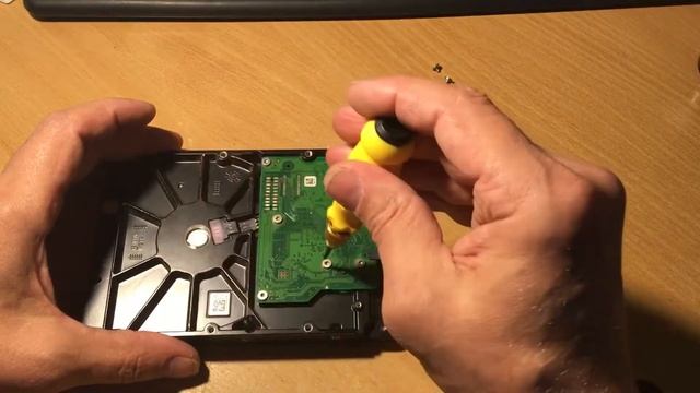 Ремонт жёсткого диска, замена платы питания, полезные советы смотреть онлайн