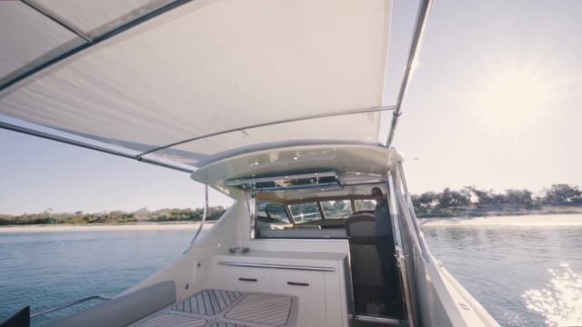 Whitehaven Harbour Classic 40 video walkthrough and drone footage смотреть онлайн